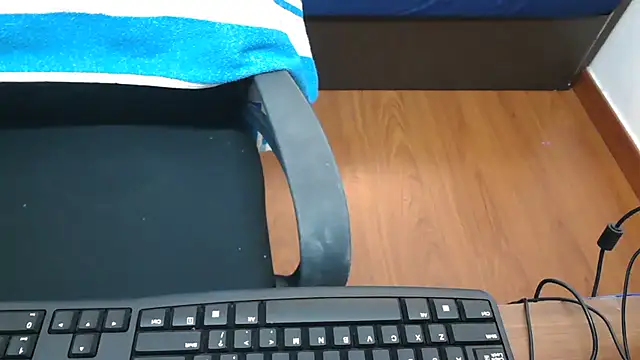 LovelyRosy online show from 10/05/25, 12:31