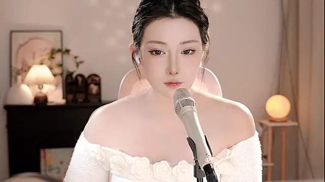 Dou-Dou-er online show from 11/10/25, 12:48