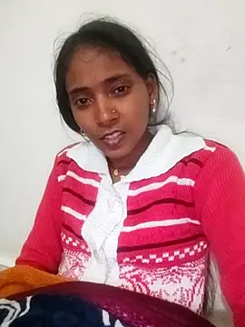 Snapshot of Divya-2007 chatting on 02/05/26, 04:44 Divya-2007 online show from 02/05/26, 04:44