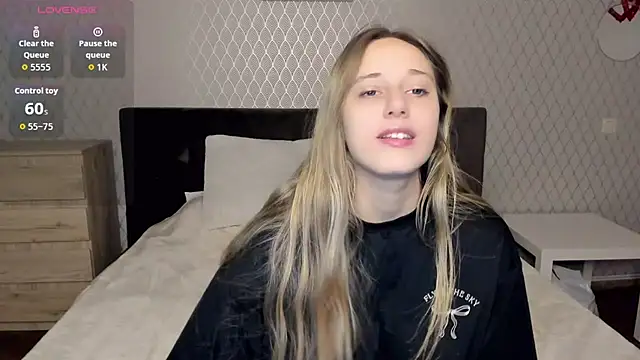 blondyriss online show from 10/08/25, 06:27