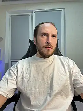  XxX-XxX  online show from 03/15/25, 12:36