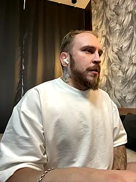  XxX-XxX  online show from 09/18/25, 01:24