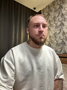  XxX-XxX  online show from 10/09/25, 09:24