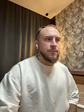  XxX-XxX  online show from 10/11/25, 10:19