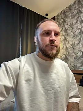  XxX-XxX  online show from 10/26/25, 09:48