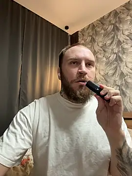  XxX-XxX  online show from 05/03/26, 10:49