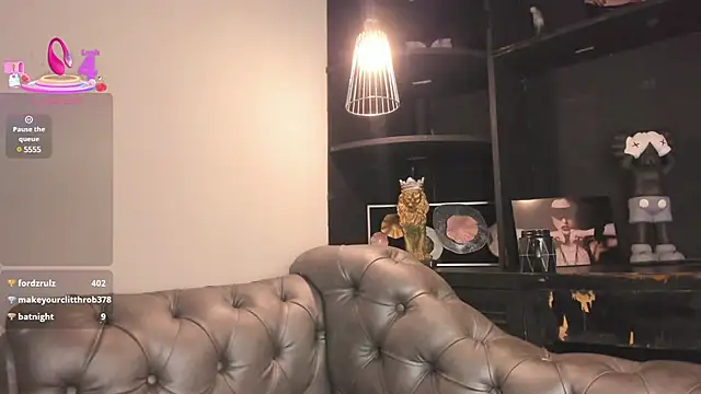 Sophiaa Gomez online show from 02/25/25, 08:41