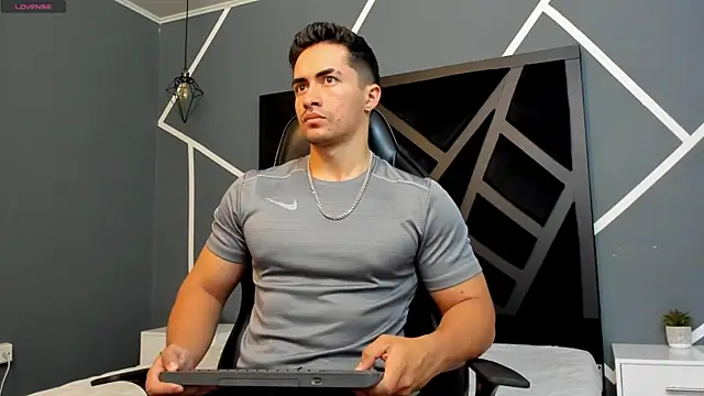 Brad Summer online show from 02/03/25, 05:14