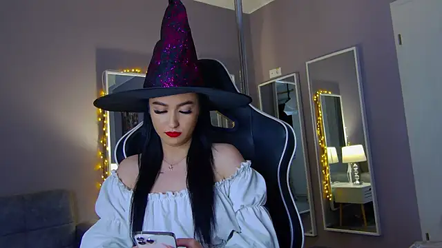 Snapshot of Eva_Lovvia_ chatting on 02/07/25, 09:26 Eva Lovvia  online show from 02/07/25, 09:26