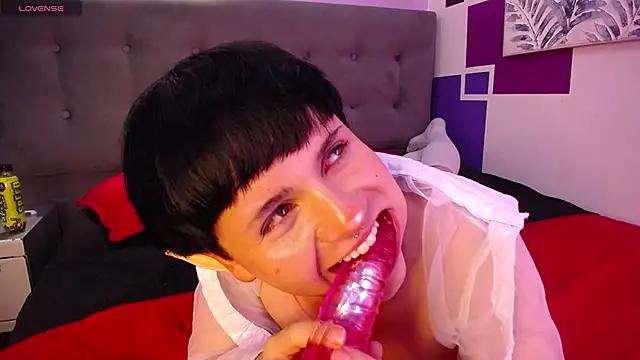 Snapshot of dalmonn_lennoxx chatting on 02/04/25, 12:51 dalmonn lennoxx online show from 02/04/25, 12:51