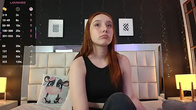 Snapshot of anastasia_windel chatting on 09/25/25, 07:28 anastasia windel online show from 09/25/25, 07:28