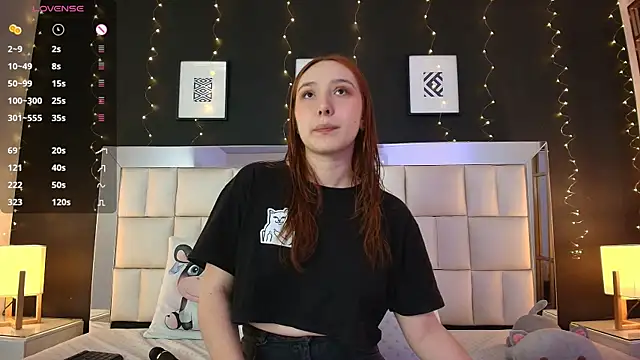 Snapshot of anastasia_windel chatting on 09/30/25, 07:30 anastasia windel online show from 09/30/25, 07:30