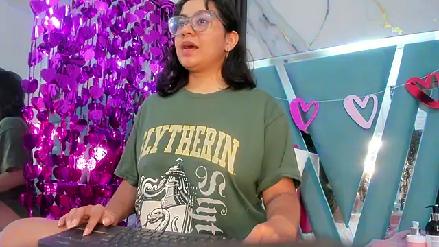 miilaklum online show from 02/17/25, 06:48