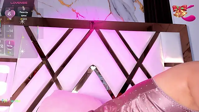 miilaklum online show from 12/16/25, 06:57