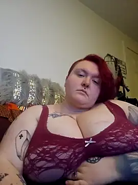 CorgiGodez98 online show from 12/04/25, 01:59