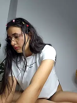 baaby-miiaa online show from 02/01/25, 05:07