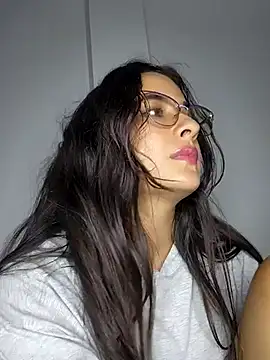 baaby-miiaa online show from 03/08/25, 09:28