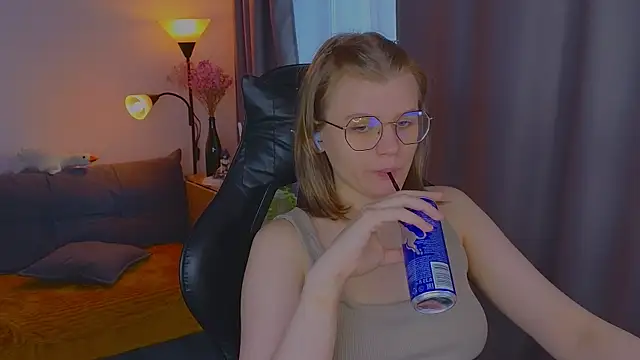  JessieVibes online show from 04/07/26, 02:06