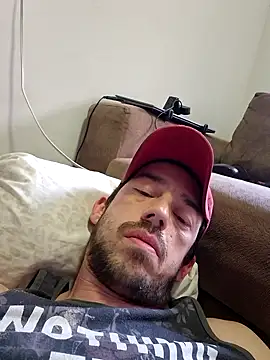 Snapshot of uberdot chatting on 10/05/25, 04:27 uberdot online show from 10/05/25, 04:27