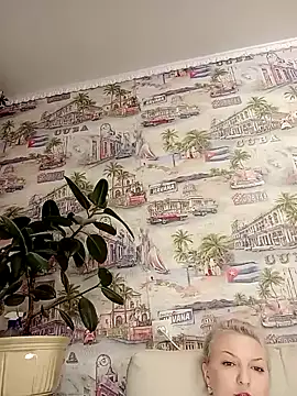 Snapshot of Anesteishen chatting on 01/30/25, 06:35 Anesteishen online show from 01/30/25, 06:35