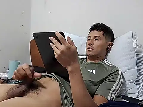 PerroDemonioHot online show from 09/25/25, 04:16