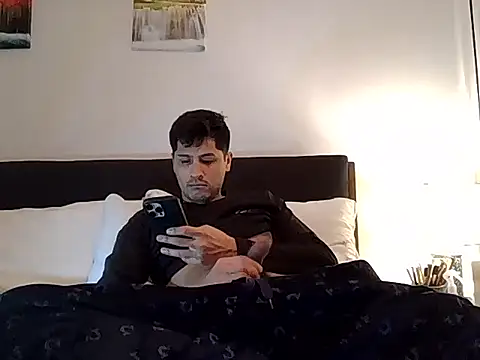 PerroDemonioHot online show from 02/17/26, 04:09