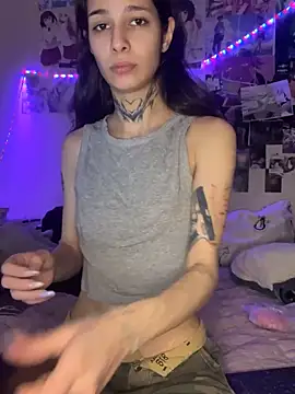 Snapshot of mollyEXD chatting on 01/17/25, 05:30 mollyEXD online show from 01/17/25, 05:30