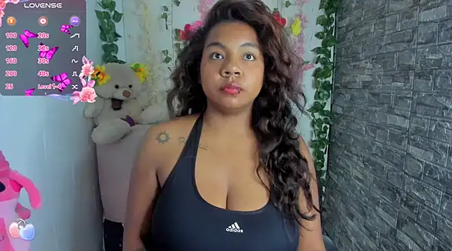 naty jhonsom  online show from 03/16/25, 09:38