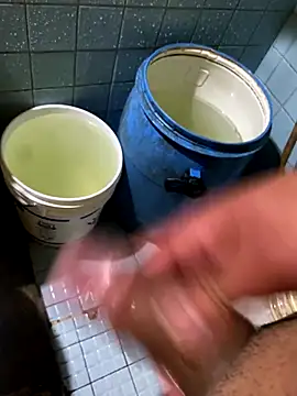 Snapshot of HeavenlyLepus chatting on 09/12/25, 02:11 HeavenlyLepus online show from 09/12/25, 02:11