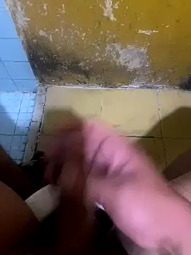 Snapshot of HeavenlyLepus chatting on 09/24/25, 09:45 HeavenlyLepus online show from 09/24/25, 09:45