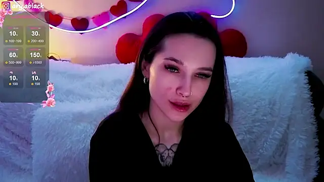 Arya Black online show from 02/18/25, 08:47