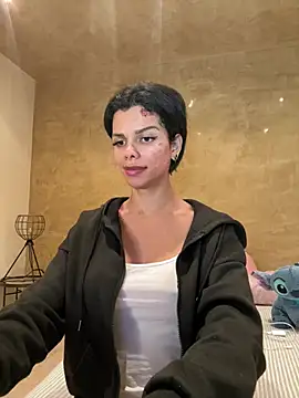 Snapshot of Rosariolovex chatting on 02/08/25, 10:07 Rosariolovex online show from 02/08/25, 10:07