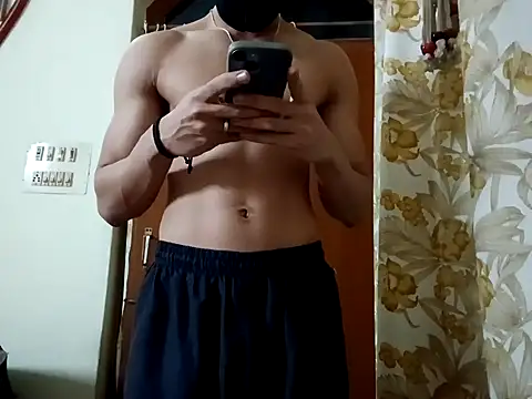 Snapshot of hot_hunk_boy chatting on 02/01/25, 05:37 hot hunk boy online show from 02/01/25, 05:37