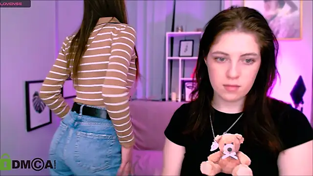 flora ri online show from 01/24/25, 03:34