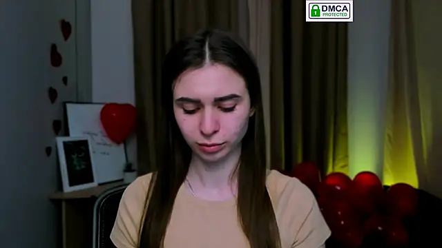 flora ri online show from 02/25/25, 04:53