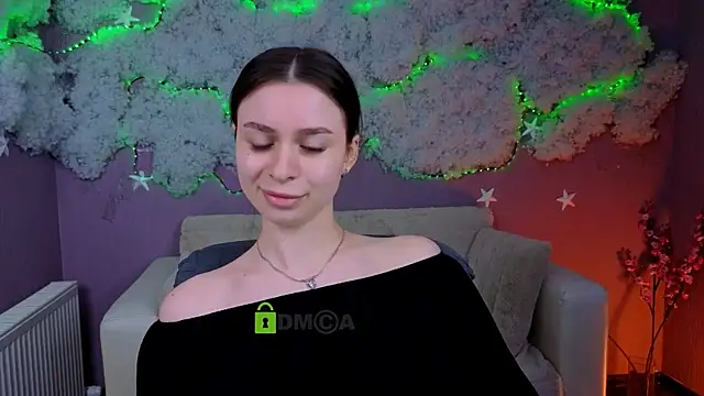 flora ri online show from 04/24/26, 09:23