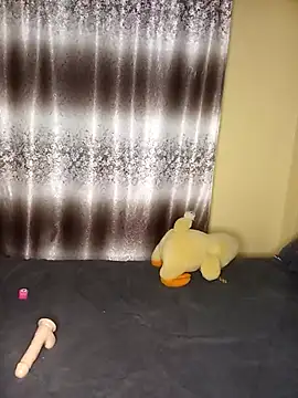 Vprettieeer online show from 11/12/25, 10:09