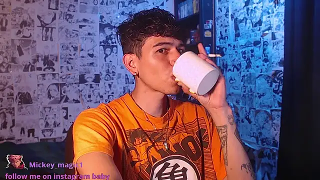 Mickey Magic online show from 12/01/25, 11:21