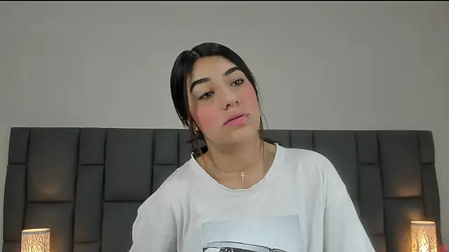 Snapshot of JuliiSweetie chatting on 03/07/25, 07:16 JuliiSweetie online show from 03/07/25, 07:16