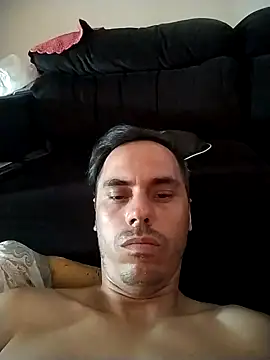 Snapshot of marquesgostoso40 chatting on 01/15/25, 02:24 marquesgostoso40 online show from 01/15/25, 02:24