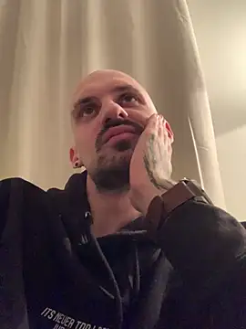 AssHunter4k online show from 02/26/25, 06:54