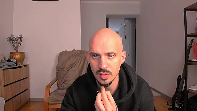 AssHunter4k online show from 10/23/25, 09:19