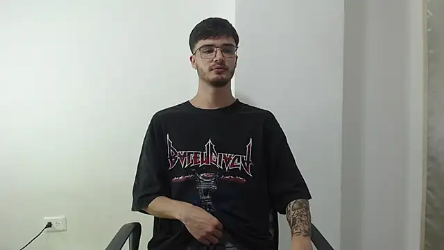 Aleex Miller online show from 09/18/25, 04:14