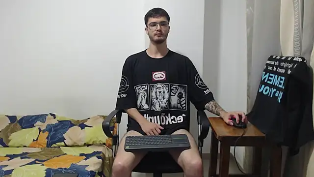 Aleex Miller online show from 10/13/25, 12:43