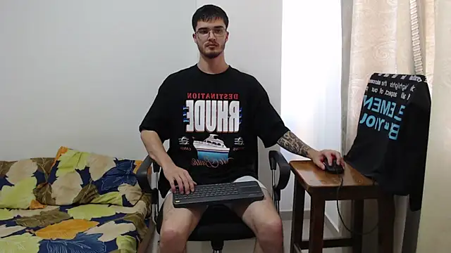 Aleex Miller online show from 10/14/25, 12:28