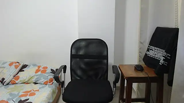 Aleex Miller online show from 11/07/25, 04:12