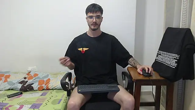 Aleex Miller online show from 11/18/25, 10:31