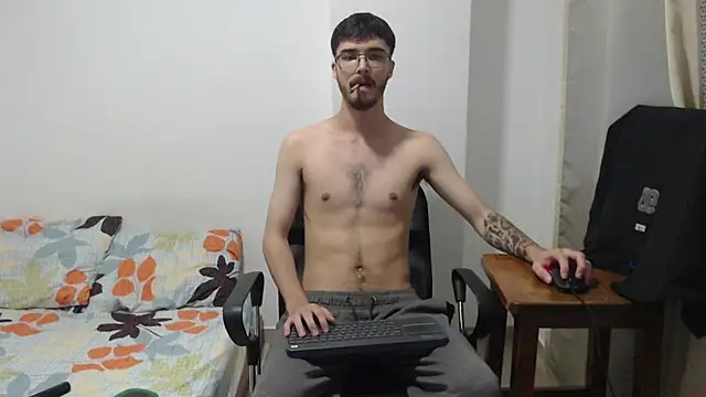 Aleex Miller online show from 11/24/25, 06:13