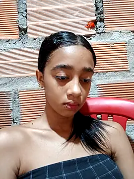 Zoe Sweett18 online show from 10/18/25, 12:28