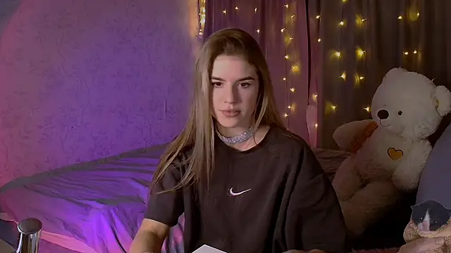 Melissa smith  online show from 02/18/25, 10:25